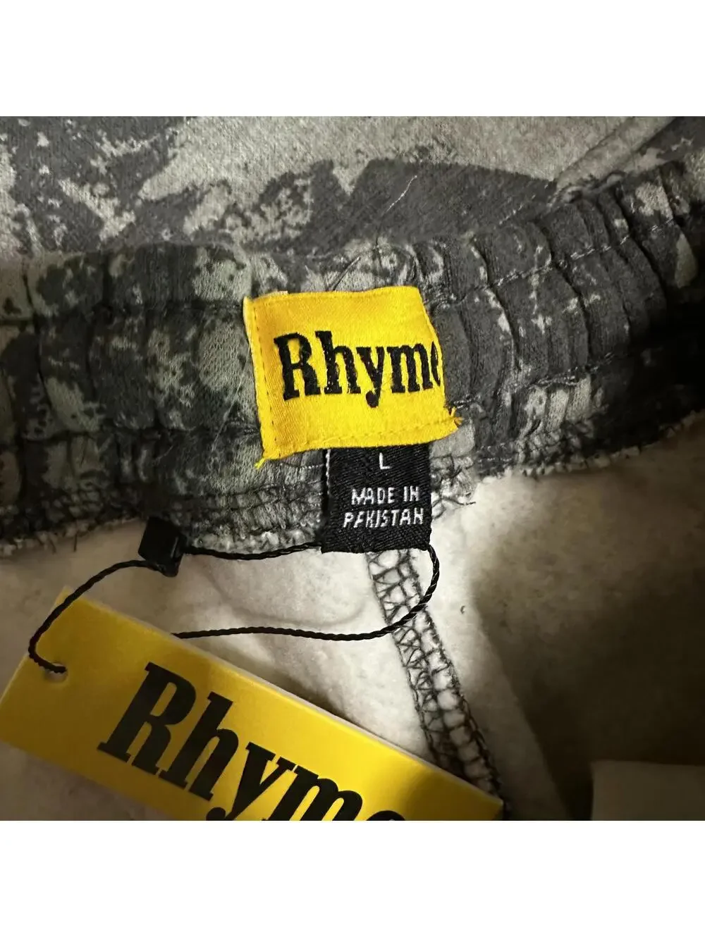 RHYME Men’s gray hunters camouflage tree hooded shorts sweatsuit large - Picture 4 of 6